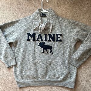 Gray Maine Graphic Women’s Sweater